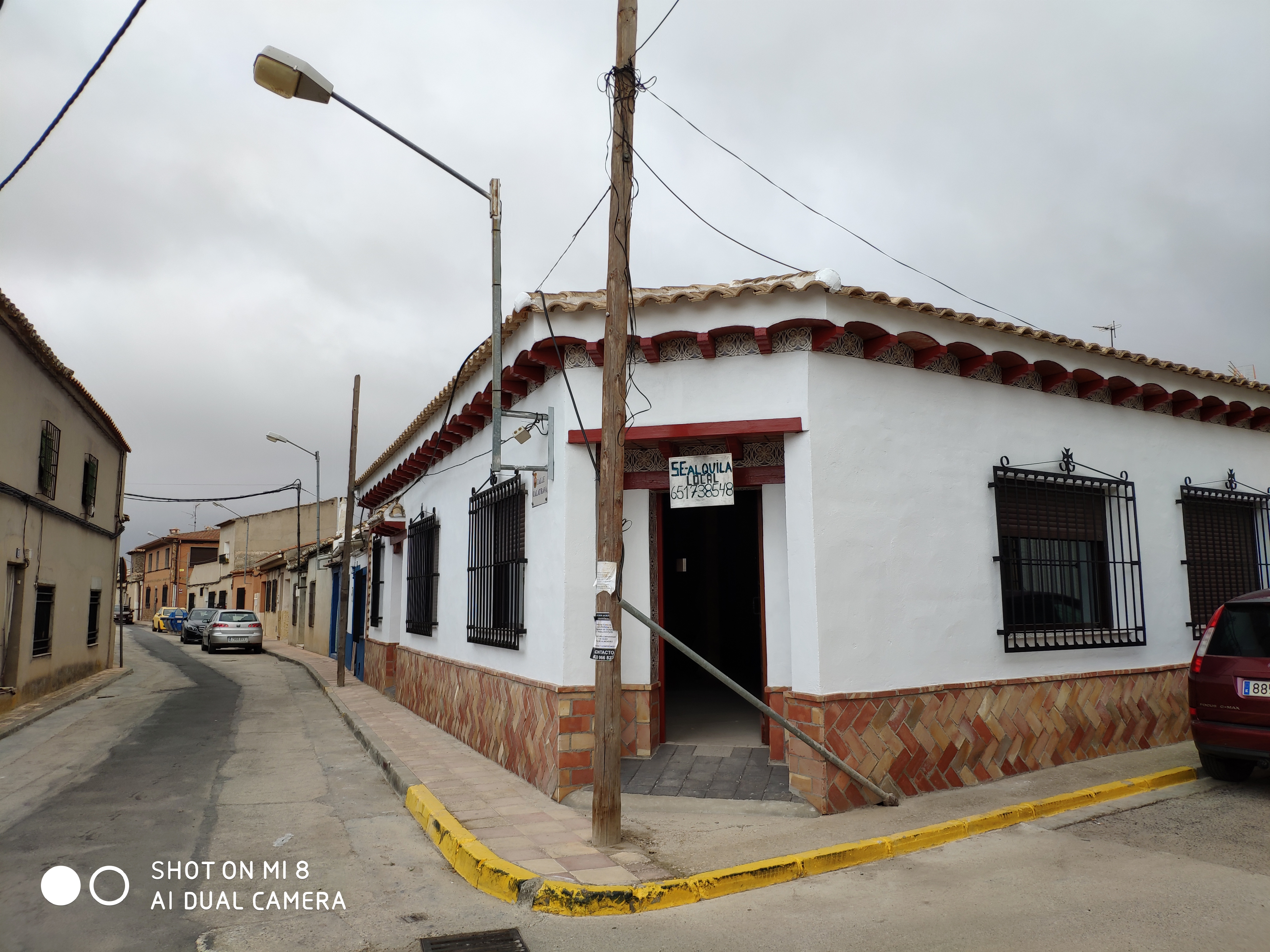 Que Negocio Montar En Una Nave De Un Pueblo